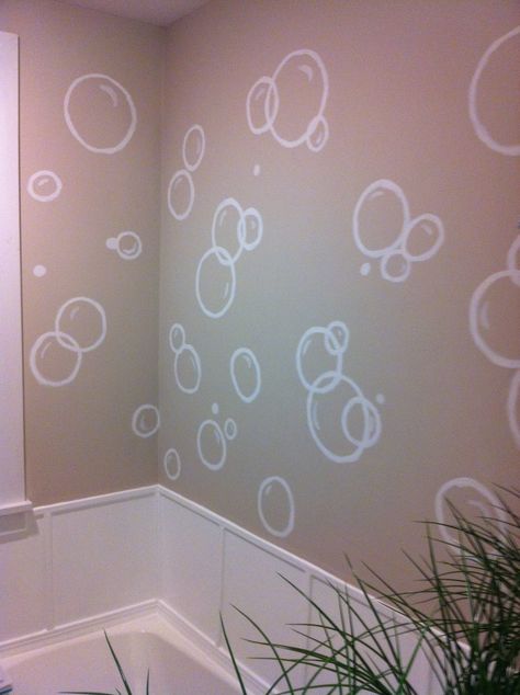 Bathroom accent wall - bubbles! Bubble Bathroom Theme, Bubble Mural, Bathroom Murals, Bathroom Wall Decals, Bathroom Mural, Small Shower, Mural Stencil, Mermaid Bathroom, Bathroom Accent Wall