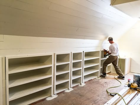 Redo Attic Space, Bathroom Ideas Attic, Attic Built Ins, Ensuite Bathroom Ideas, Closet Attic, Quonset House, Staircase Bookshelf, Garage Attic, Attic Office