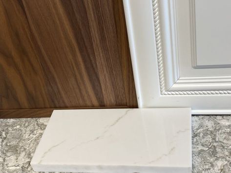 MSI pure quartz, made is USA Calacatta Mirragio Gold Quartz, Calacatta Miraggio, Msi Quartz, Natural Quartz Countertop, Countertop Surfaces, White Quartz Countertop, Quartz Colors, Bathroom Countertops, White Quartz