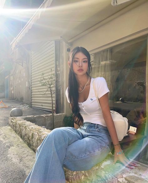 Asian Baddie Outfit, Girl Baddie, Inspo Pics, Instagram Girls, Asian Outfits, Clean Girl, Instagram Inspo, Insta Photo Ideas, May 17