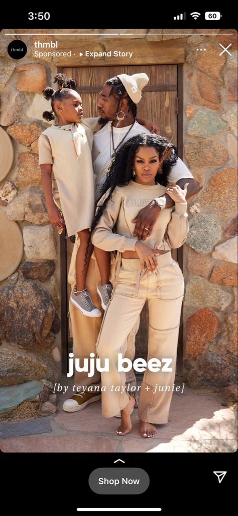 Brown Photoshoot Black Family, Black Family Photoshoot Single Mom, Black Family Photoshoot Outdoors, Nude Color Family Photoshoot, Beyonce Family Photoshoot, Black Family Fall Photoshoot, Teyana Taylor Family Photoshoot, Denim Photoshoot Family, Black Family Photoshoot