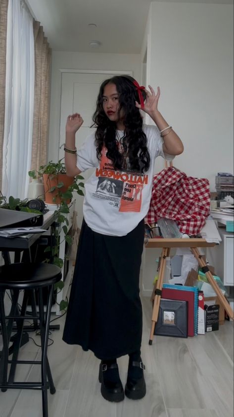 ootd, long skirt, long black skirt, outfit inspo, graphic tee, chunky platfrom heels, headphones, ribbon bows, jewelry, outfit of the day, school outfits, outfit idea, alternative fashion, academia, urban outfitters, madden girl, SoCal, nyc, orange, black, alt fashion, style, witchy Long Skirts And Graphic Tees, Long Black Skirt With Tshirt, Long Black Skirt Outfit Midsize, Long Skirt Tee Shirt Outfits, Long Skirt Band Tee, T Shirt Long Skirt Outfit, Long Black Skirt Summer Outfit, Long Skirt T Shirt Outfit, Long Skirt Big Shirt