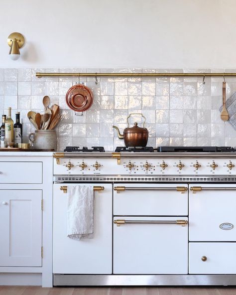 Make Life Beautiful With Jersey Ice Cream Co. - Studio McGee Subway Tile Alternative, Lacanche Range, Kitchen Decor Trends, Square Kitchen, Tile Kitchen, Vintage Farmhouse Decor, All White Kitchen, Zellige Tile, White Modern Kitchen