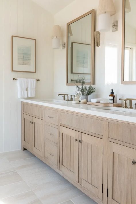 36 Bright Coastal Bathroom Design Ideas to Refresh Your Space Natural Wood Vanity Bathroom, Modern Coastal Bathroom, Coastal Bathroom Design, Mint Green Walls, Light Wooden Floor, Clever Storage Ideas, Beach House Bathroom, Rustic Vanity, Oak Bathroom