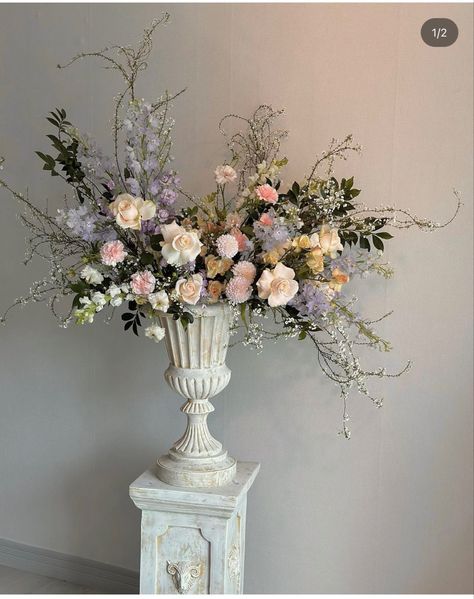 Baroque Flower Arrangements, Flower Arrangement Cake, Wedding Flower Columns, Ceremony Urns Wedding, Rococo Flower Arrangement, Victorian Floral Arrangements, Wedding Flower Urns, French Flower Arrangements, Stone Vase Centerpiece