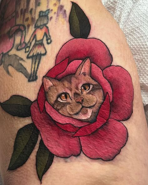 From now on I'm only tattooing flowers if they have cat faces inside 😸 thanks for always bringing me fun projects Teresa! Can't wait for… | Instagram Peony Flower Tattoo, Cat Face Tattoos, Cat Faces, Cat Flowers, Cat Portrait, Cat Face, Rose Tattoo, Cat Tattoo, Flower Tattoos