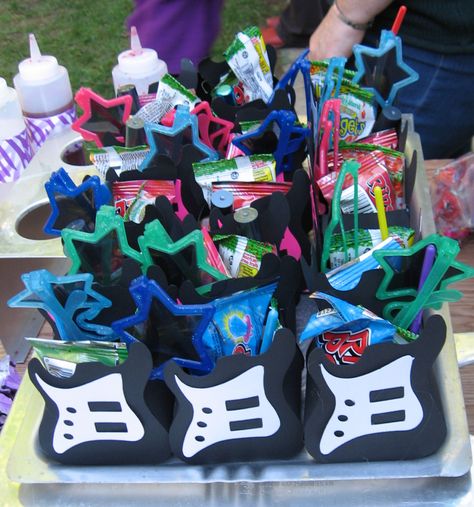 Rock Star Party Favors, Festa Rock Roll, Rock And Roll Birthday Party, Music Party Favors, Guitar Party, Pop Star Party, The Frugal Crafter, Music Festival Party, Rockstar Party