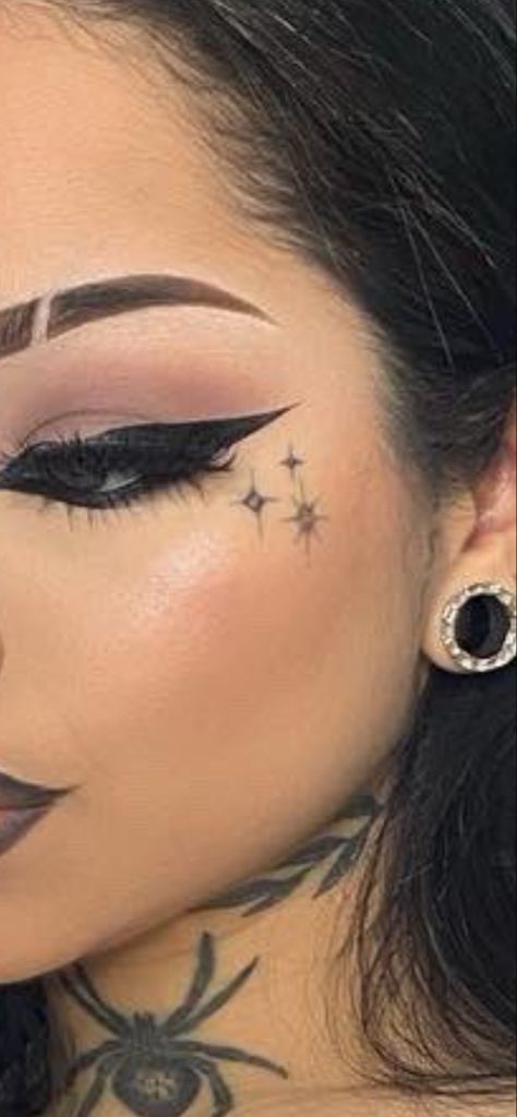 Face Tattoos For Women Stars, Women’s Small Face Tattoo, Emo Face Tattoos, Woman Small Face Tattoo, Small Tattoo On Face Women, Female Small Face Tats, Face Tats For Women Under Eye, Tasteful Face Tattoos, Tattoo By Eye On Face