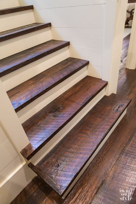 Painting Dressers, Wood Pallet Flooring, Stairway Ideas, Pallet Stairs, Homestead Property, Hall Stairs, Stair Rails, Stair Makeover, Diy Staircase