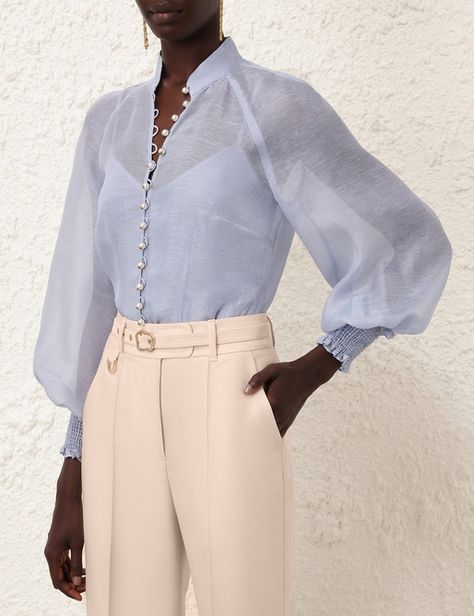 Luxury Feminine Blouse With Tie Neck, Work Style Women, Tie Neck Blouse Outfit, Luxury Classic Tie Neck Blouse, Luxury Silk Tie Neck Blouse, Elegant Luxury Tie-neck Blouse, Luxury Washed Blue Button-up Top, Linen Style Fashion, Classy Blouses