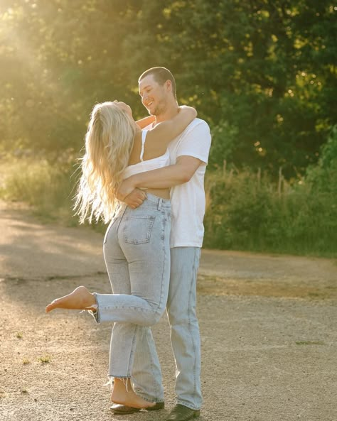 White tshirt couples summer session in south georgia. #couples #goals #love #whiteoutfit #aesthetic #blackandwhite #photography #georgia #fashion #jeans Cotton Couple Pictures, Engagement Photo Jeans Outfit, Couple Poses In Jeans, White Top And Jeans Engagement Shoot, White T Shirt Couple Photoshoot, Jean Couple Photoshoot, White Tshirt And Jeans Outfit Couple Photoshoot, White Shirt Couple Photoshoot, White Tshirt Engagement Pictures