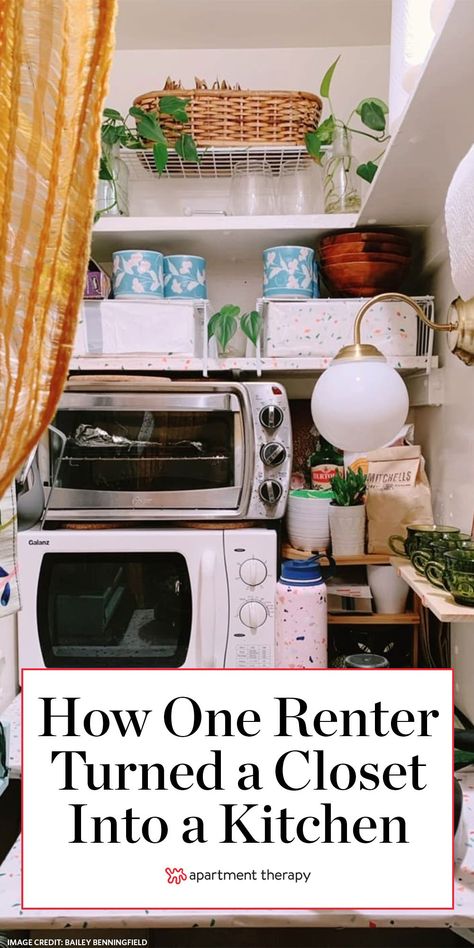 This "bachelor apartment" is essentially a studio apartment without a kitchen, so this renter turned a TINY closet into a fully functioning kitchenette. #smallspaces #smallspacehacks #kitchenideas #smallkitchenideas #kitchenette #closetideas #closethacks #kitchendecor #studioapartment #smallstudio Closet Kitchenette Small Spaces, Diy Bedroom Kitchenette, Efficiency Apartment Kitchen, Studio With No Kitchen, Kitchenettes For Small Spaces, Bedroom Kitchenette Ideas Small Spaces, Mini Kitchen Bedroom, Studio Apartment No Kitchen, Turn Bedroom Into Studio Apartment