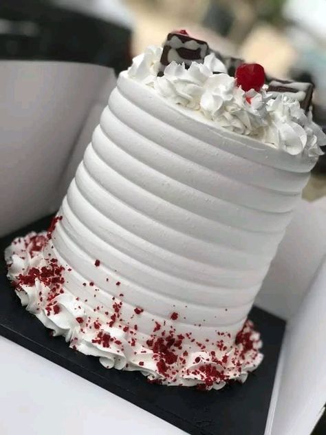 Whipped cream birthday cake Whipped Cream Cake For Men, Whipped Cream Cakes Designs, Whipped Cream Cake Design Ideas Birthday, Simple Whipped Cream Cake Design, Whipped Cream Cake Design Ideas, Whipped Cream Birthday Cake, Whipped Cream Cake Design, Whipped Cream Frosting Cake, Christy Brown