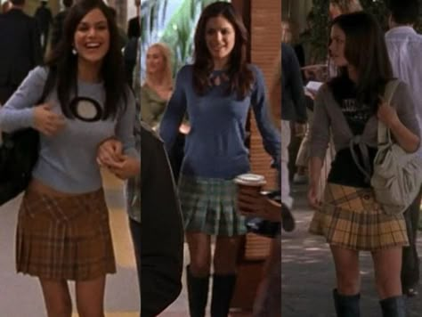 Summer The Oc Outfits, Marissa Cooper Outfits, Summer Roberts Outfits, The Oc Outfits, Leg Aesthetic, Summer Oc, Early 2000 Fashion, Seth And Summer, Movie Fits