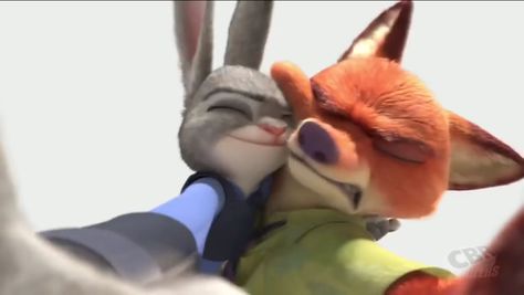 Nick and Judy's selfie Zootopia Nick And Judy Selfie, Judy And Nick, Zootopia Nick And Judy, Disney Movie Scenes, Nick And Judy, Disney Zootopia, Cute Bunny Cartoon, Cartoon Character Pictures, Cute Love Stories