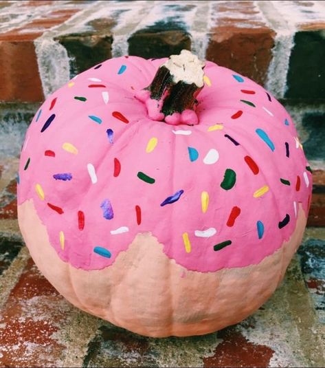 Forever Fall & Halloween🎃🍁 Painted Donut Pumpkin, Pumpkin Donut Painting, Pumpkin Decorating Food Theme, Pumpkin Painting Food Theme, Cute Ideas For Pumpkin Painting, What To Paint Your Pumpkin, Doughnut Pumpkin Painting, Donut Painted Pumpkin, Munchkin Pumpkin Painting