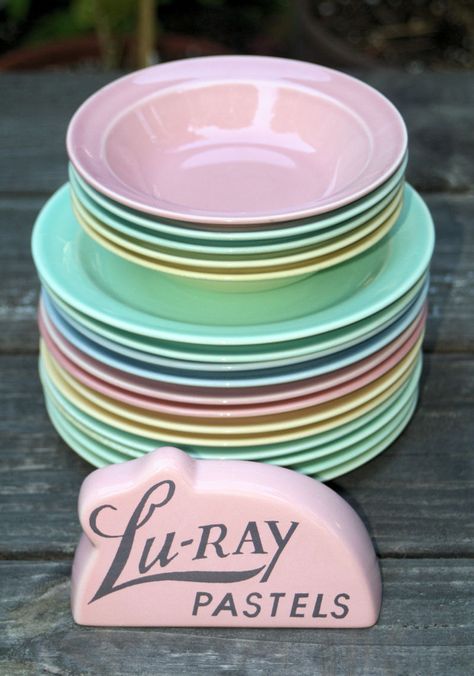 Beautiful Crockery, Pastel Kitchen, Vintage Dishware, China Hutch, Mcm Furniture, Pastel House, Vintage Dinnerware, Vintage Candy, Vintage Kitchenware