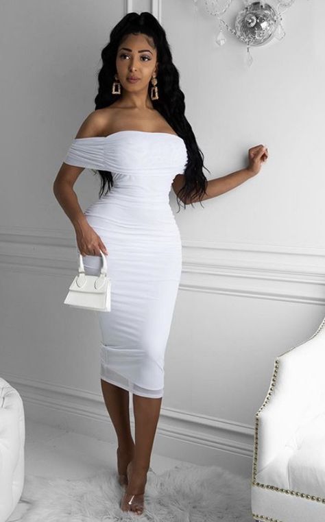 Long Skirt Outfits For Summer, Graduation Outfit College, Birthday Fit, Outfit College, Dress Models, Total White, Birthday Fits, Long Skirt Outfits, White Gowns