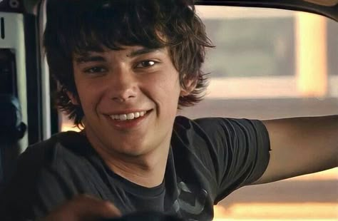 New Rodrick Heffley, Devin Bostick, Roderick Heffley, Devon Bostick Rodrick, Rodrick Rules, Rodrick Heffley, Devon Bostick, Emo Men, Diary Of A Wimpy