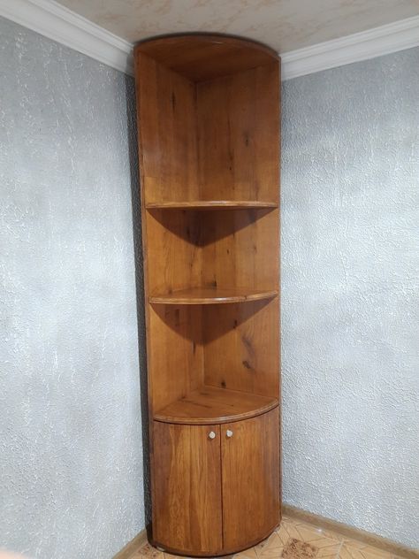 Puja Unit Design, Wood Box Design, Corner Shelf Design, Corner Cabinets, Apartment Deco, Indian Room Decor, House Wall Design, Temple Design For Home, Wardrobe Door Designs