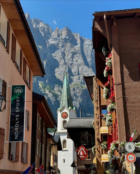 work life balance simply means to schedule your priorities ✅ ✈️ 💻 🧗‍♂️🏊‍♂️🥂🧴🍽️☕️🛁🛌🌓🥃🏔️ #Leukerbad #Switzerland @quellenhof_leukerbad #SwissTravels #FoodCritic #WorkLifeBalance Leukerbad Switzerland, Work Life Balance, Work Life, Life Balance, Switzerland, Instagram