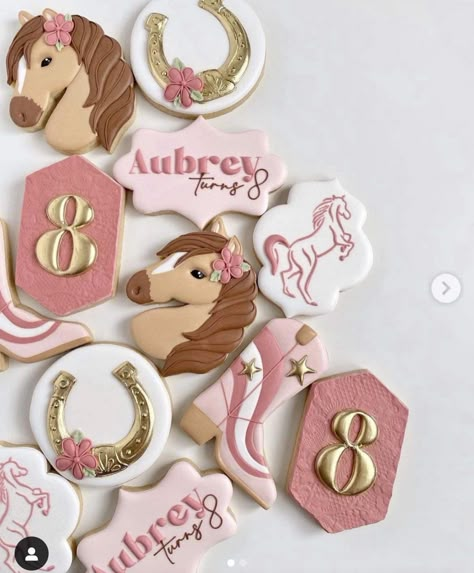 Horse Birthday Cookies Decorated, Cowgirl Cookies Decorated, Horse Cookies Decorated, Horse Sugar Cookies, Rodeo Cookies, Horse Theme Birthday Party, Horse Cakes, Cowgirl Cookies, Horse Birthday Cake