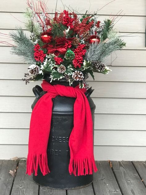 Milk Can Ideas Front Porches Christmas, Milkcan Decor Front Porches, Milk Can Christmas Decor Ideas, Christmas Milk Can, Milk Can Decor, Winter Planters, Outside Christmas Decorations, Christmas Planters, Porch Christmas Decor