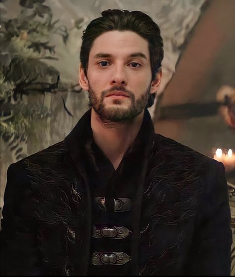 Ben Barnes Sirius, The Darkling, The Grisha Trilogy, Dorian Gray, Ben Barnes, Sirius Black, Robert Pattinson, Chris Hemsworth, The Villain