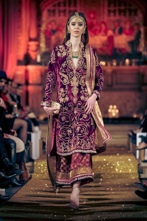 Fashion Parade London – Random Thoughts Faiza Samee, Nilofer Shahid, Tena Durrani, Nomi Ansari, Luxury Pret, Maria B, Pakistani Designers, Random Thoughts, Desi Fashion