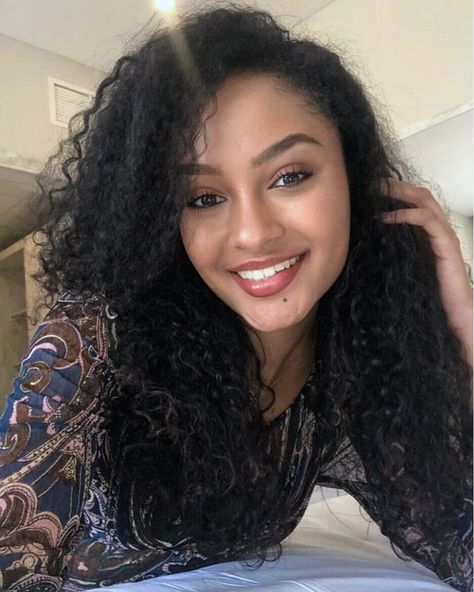 How To Get An Ethiopian Lady | Habesha Culture — DailyMoments Nutrition Nursing, Habesha Culture, Abiy Ahmed, Ethiopian Traditional Dress, Ethiopian Women, Beautiful Curly Hair, Dark Skin Beauty, Beyond Beauty, Health Nutrition