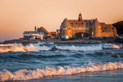 Narrangasset Rhode Island, Narragansett Rhode Island, Block Island Rhode Island, Travel Quiz, England Aesthetic, England Beaches, Album Aesthetic, Travel Facts, Small Town Life