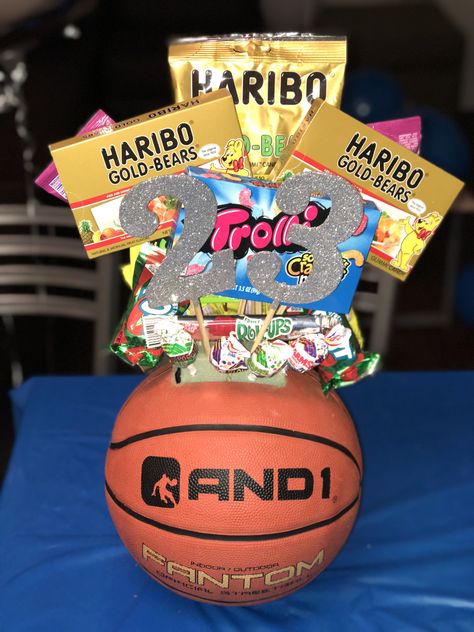 Basketball Bouquets Gifts, Basketball Candy Bouquet, Basketball Gifts Baskets For Boyfriend, Basketball Flower Bouquet, Basketball Basket For Boyfriend, Basketball Gift Basket For Boys, Basketball Bouquet, Basketball Gift Basket, Basketball Food