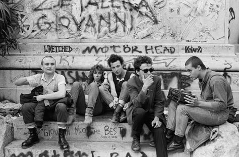 Photos of a Punk Scene You Never Knew Existed - VICE Psychiatric Ward, Steet Style, Punk Culture, A Punk, Punk Scene, Punk Music, Those Were The Days, Rock Concert, Punk Bands