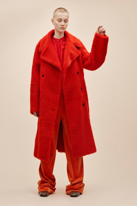 Modern Tailoring, King John, Pre Fall 2016, Fall Fashion 2016, Style Hijab, Red Coat, Soft Grunge, 2016 Fashion, Fall 2016