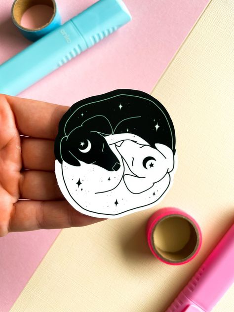 Ying Yang Dog Tattoo, Dog Yin Yang, Yin Yang Sticker, Lover Vinyl, Yin En Yang, Ying Yang Tattoo, Yin Yang Tattoos, Dog Lady, Thigh Tattoos Women