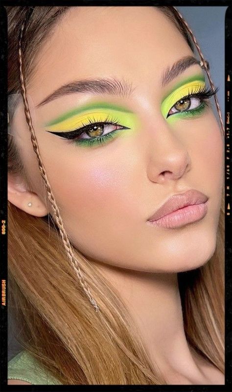 Picture Edited by AirBrush AppFilterColorULT-3Summer Makeup TrendsIdeas To Look OutButtercupBright Greenmakeup makeuplooks summer greenmakeup fashion trend inspiration photoeditor filter airbrush retouch airbrushfilter Green Yellow Makeup Look, Yellow Green Eyeshadow Looks, Yellow And Green Makeup Looks, Yellow Makeup Looks Aesthetic, Green Summer Makeup, Spring Makeup Looks 2023, Green And Orange Makeup Looks, Bright Green Eye Makeup, Bright Green Makeup