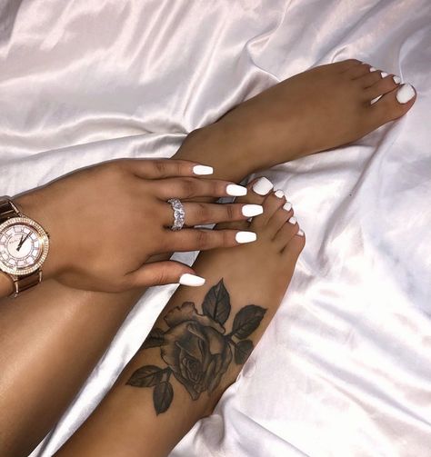 Cute Foot Tattoos, Tattoos Pretty, Foot Tattoos For Women, Acrylic Toes, Acrylic Toe Nails, Pretty Toe Nails, Nails Cute, Dope Tattoos For Women, Simple Acrylic Nails