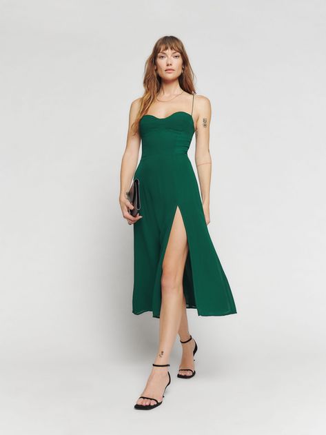 Best Dresses | Reformation Reformation Juliette Dress, Sweetheart Neck Dresses, Dress Weights, Reformation Dress, Emerald Color, Reformation Dresses, Midi Dress Summer, Strappy Dresses, Green Midi Dress