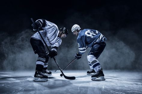 Ice Hockey Photography, Hockey Portraits, Hockey Team Photos, Hockey Senior Pictures, Hockey Photography, Sport Painting, Hockey Shot, Softball Photos, Sports Photoshoot