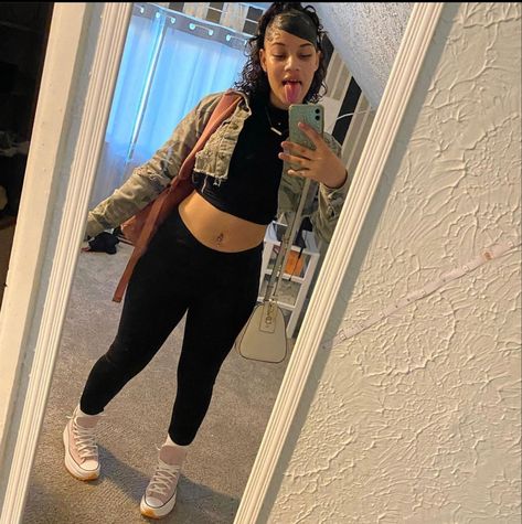 Bodysuit Ideas Outfit, Baddie Fits With Leggings, Brown Leggings Outfit Baddie, Baddie Black Leggings Outfit, Baddie Leggings, Baddie Outfits Grey Leggings, Cute Basic Outfits For School, Outfits With Black Leggings, Ethika Womens Outfit