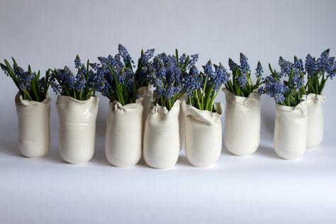 Party favors for a luncheon. Francis Palmer--I am in love with all her ceramics. Ceramic Party Favors, Small Vase Centerpiece Pottery, Pottery Wedding Favors, Ceramic Wedding Favors, Frances Palmer, Mini Vases With Flowers Pottery, Lavender Ideas, Ceramic Purse Vase, Pottery Shapes