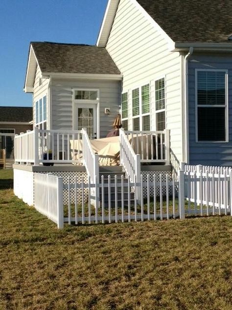 Dog area off deck Dog Yard Landscaping, Dog Patio, Outdoor Dog Area, Backyard Dog Area, Dog Potty Area, Pet Daycare, Dog Backyard, Delta House, Heart Animals