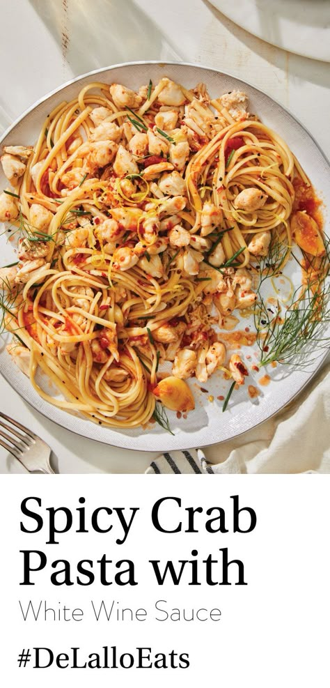 Crab Recipes Dinner Pasta, Crab And Pasta Recipes, Crab And Shrimp Pasta, Pasta With White Wine Sauce, Pasta With White Wine, Crab Pasta Recipes, White Wine Pasta Sauce, Crab Pasta, Spicy Crab