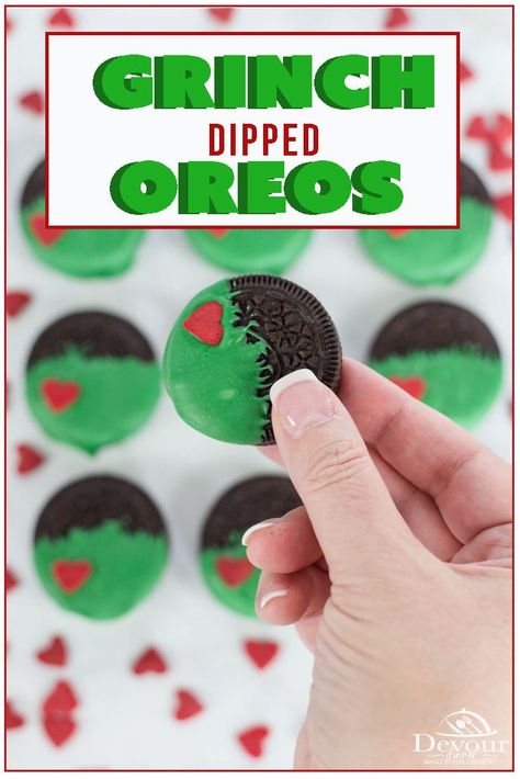 Whoville Christmas Food Party Ideas, Grinch Theme Party Snacks, The Grinch Desserts, Grinch Two Year Old Birthday Party, Grinch Christmas Treats Ideas, Grinch Christmas Cupcakes, Grinch Christmas Baking Ideas, Grinch Oreo Cookies, Grinch Theme Snacks