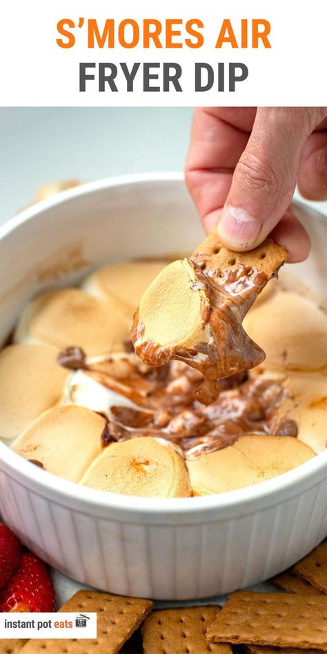 S’mores Air Fryer Dip Air Fry Marshmallow, S’mores Dip Air Fryer Recipe, Airfry S’mores, Airfryer Smores Dip, Air Fryer Marshmallow, Air Fryer Smores Dip, Smores Air Fryer, Smores Dip Recipe, Marshmallow Smores