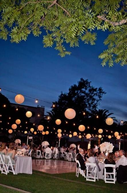 Inspiring Garden Wedding Decoration Ideas Basement Decoration, Funny Vine, Night Time Wedding, Beautiful Wedding Reception, Wedding Ceremony Ideas, Wedding Reception Ideas, Garden Wedding Decorations, Night Flowers, Outdoor Wedding Reception