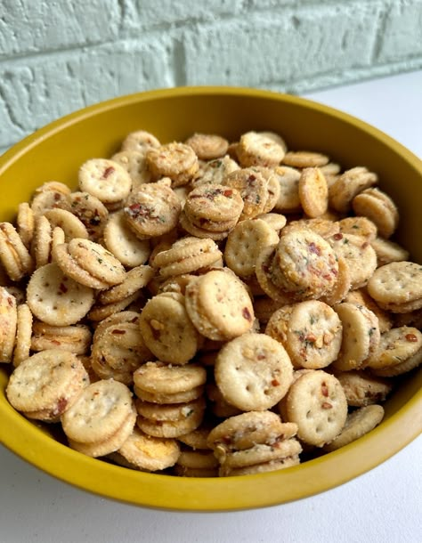 Cheesy Ranch Ritz Bits Ritz Cheese Cracker Recipes, Ritz Cracker Snacks Appetizers, Ritz Bits Ranch Crackers, Ritz Bits Churros Recipe, Ranch Crackers, Ritz Bits, Crackers Appetizers, Ritz Cracker Recipes, Check Mix