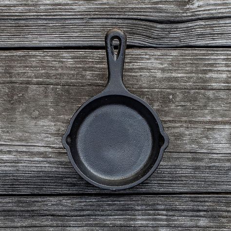 Classic Cast Iron Skillets | Lodge Cast Iron Lodge Kitchen, Lodge Cast Iron Skillet, Seasoning Cast Iron, Lodge Cast Iron, Brownie Toppings, Mini Pancakes, Essential Kitchen Tools, Cast Iron Dutch Oven, Iron Skillets