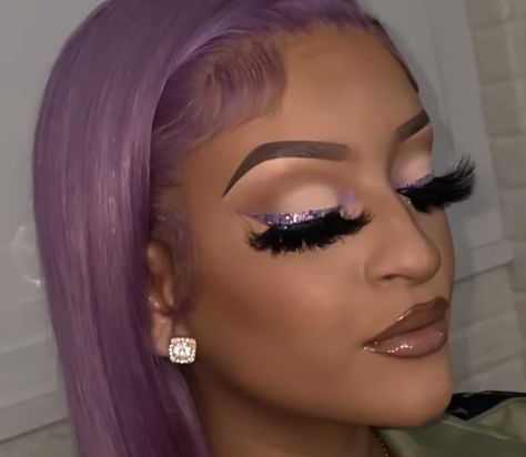 Sweet 16 Makeup Ideas Purple, Light Purple Prom Makeup Looks, Soft Glam Makeup With Glitter, Purple Glitter Eyeliner, Silver And Purple Makeup Looks, Prom Makeup Purple And Silver, Purple Birthday Makeup, Purple Soft Glam Makeup, Soft Glam With Glitter