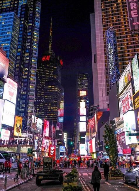 foto panorama della città At Night, Neon, New York, Square